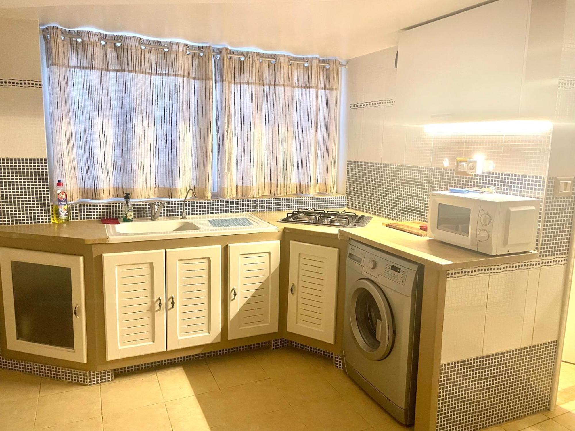 Elegant Relaxing Oasis In The Heart Of Sfax Apartamento Exterior foto